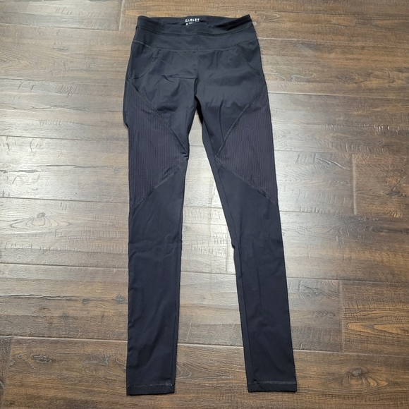 Varley Vartech Perforated Mesh Panel Workout Leggings Black Size S - Picture 1 of 5